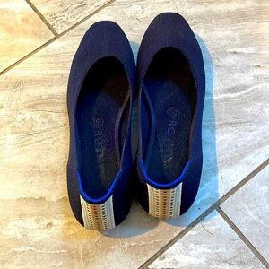 Womens size 8 Rothys